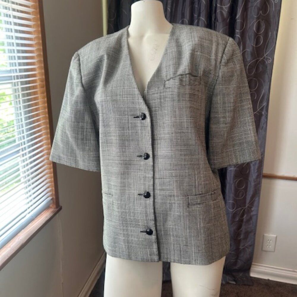 Koret Vintage Black/White Plaid short sleeve 4 button front blazer, size 18